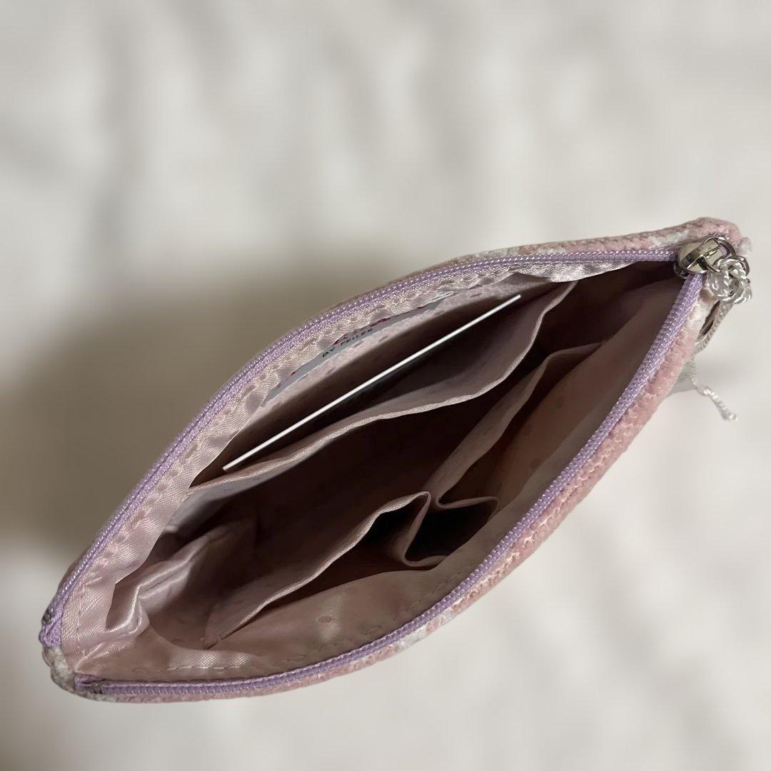 LOVERARY BY FEILER モフモフネコチャン 舟型ポーチ