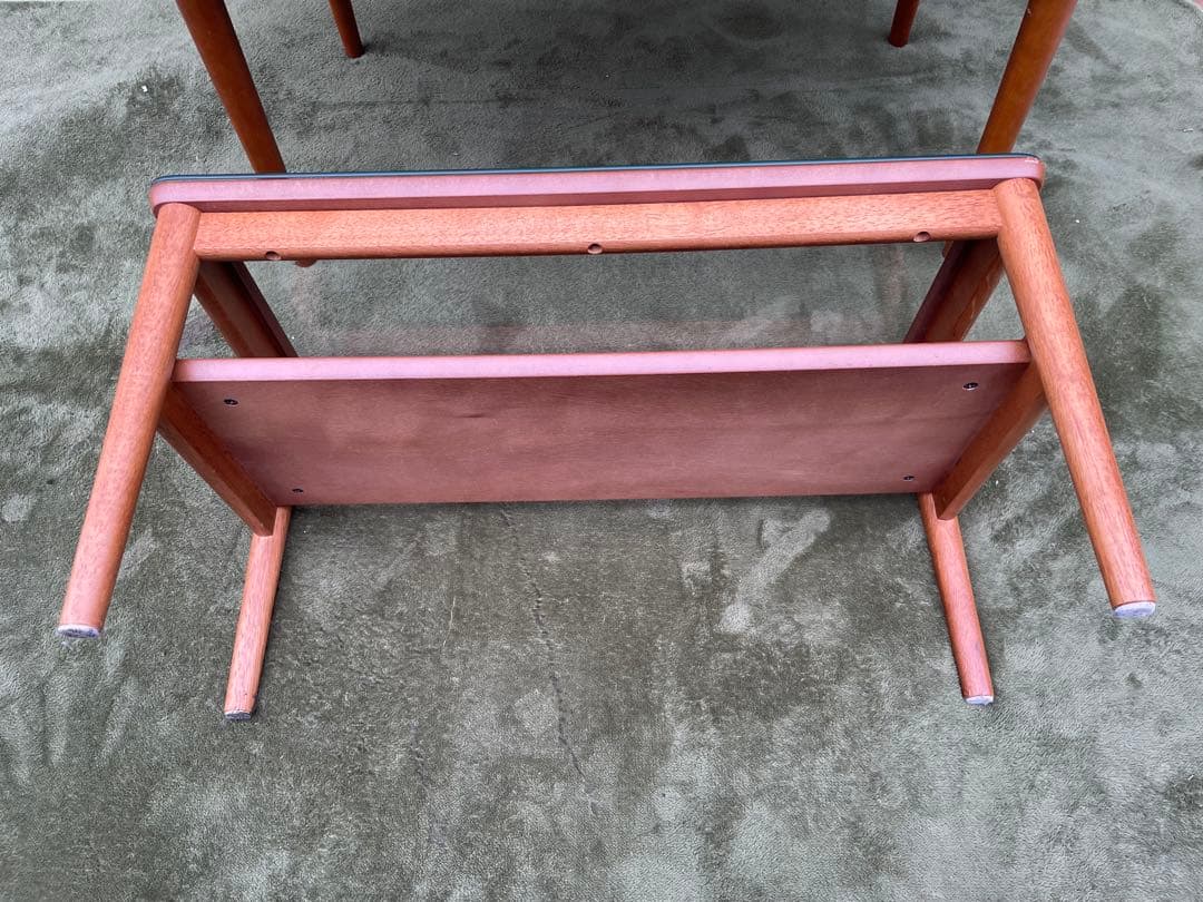 niko and furniture　ネストテーブル