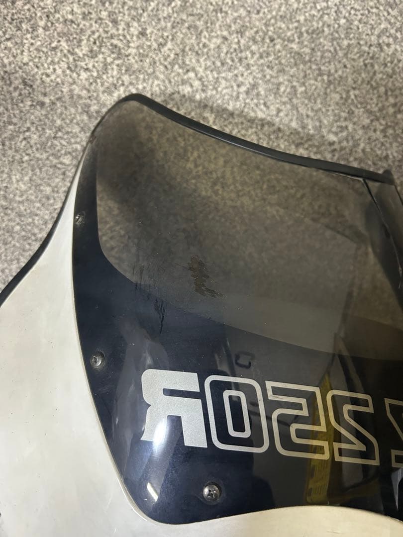 b*2様 YAMAHA RZ250R アッパーカウル