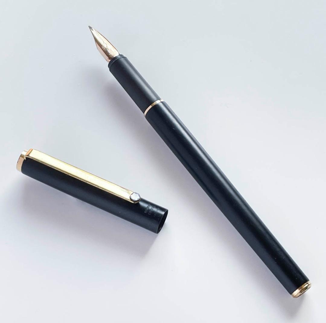 モンブラン 万年筆 80年代 ノブレス Sライン インク・ケース付 普段使い