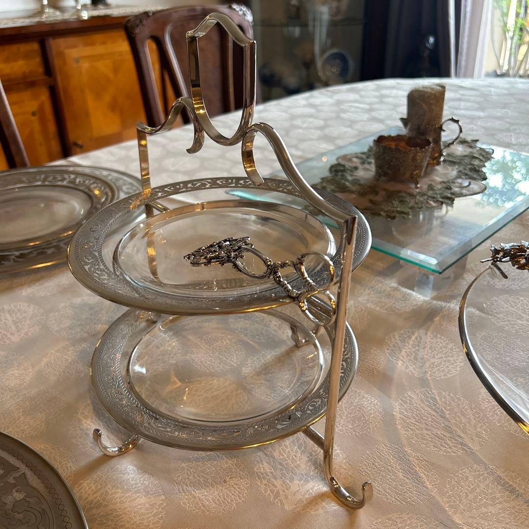 ケーキスタンド　シルバー製