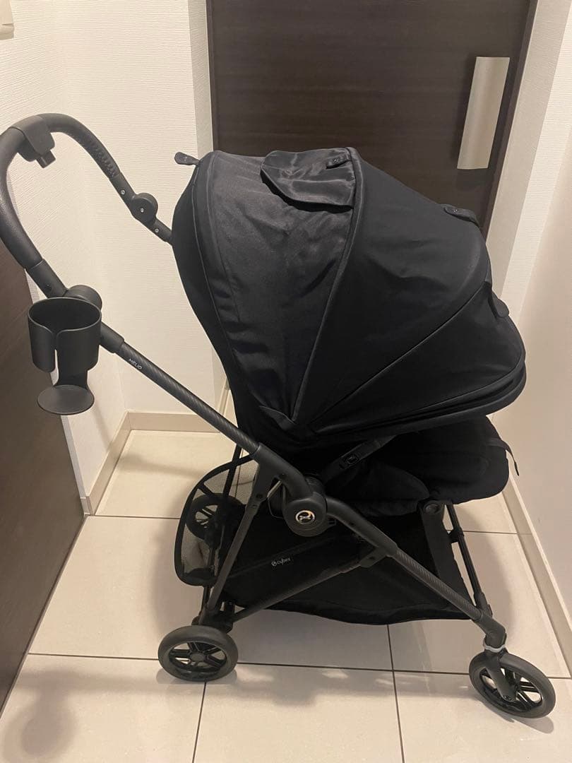 メリオカーボン　ブラック　アカチャンホンポ限定モデル ベビーカー CYBEX