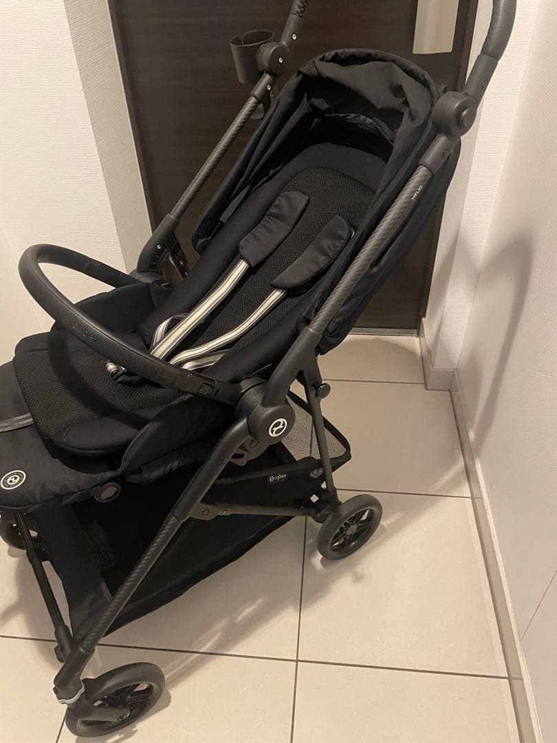 メリオカーボン　ブラック　アカチャンホンポ限定モデル ベビーカー CYBEX