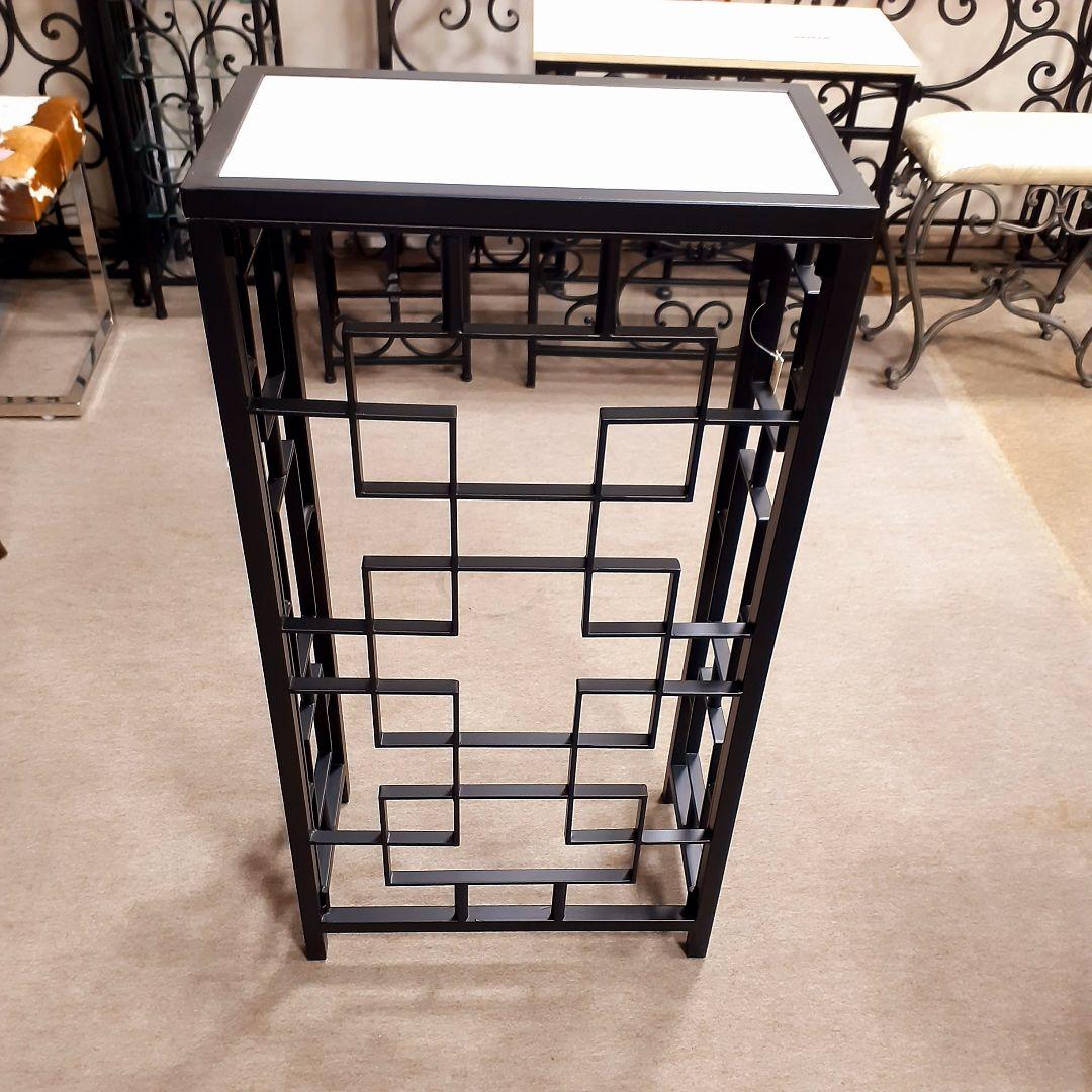 輸入家具　天然大理石使用　『アイアン・コンソールテーブル』　モダンスタイル