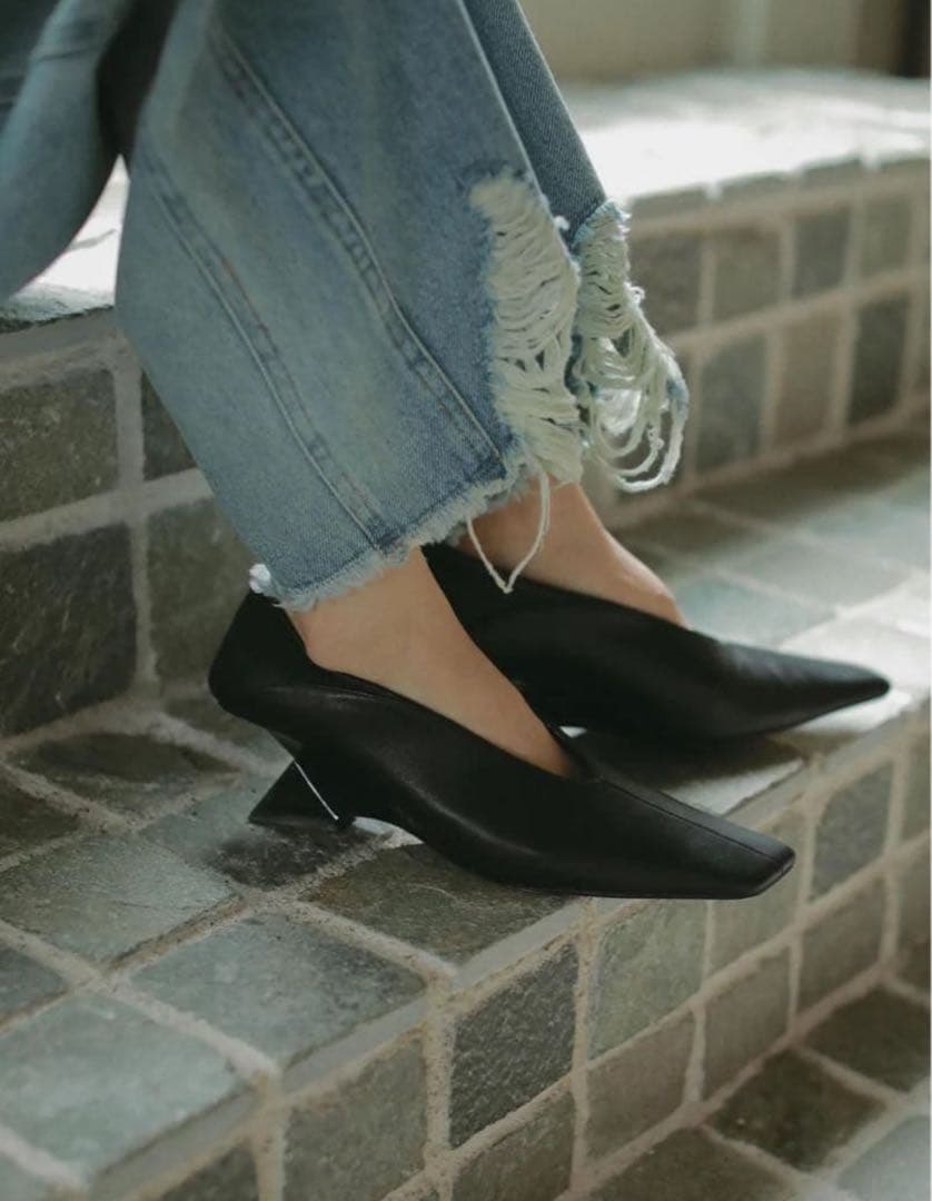 AMERI CONSTRUCTIVE HEEL BABOUCHE M アメリ