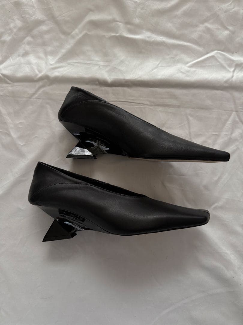 AMERI CONSTRUCTIVE HEEL BABOUCHE M アメリ