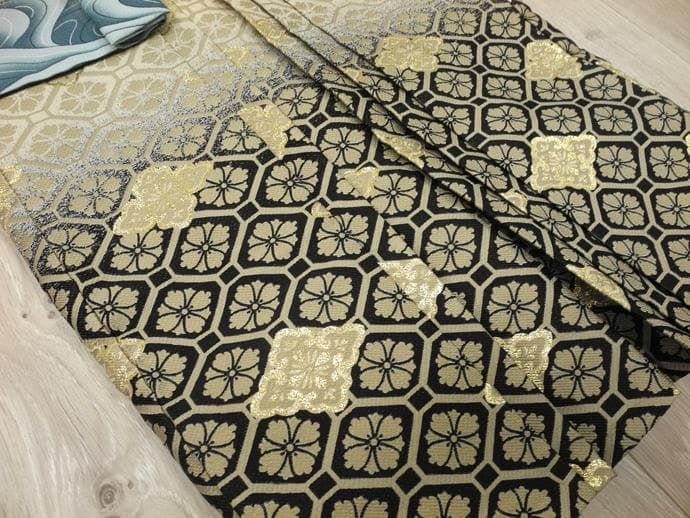 七五三 ◇赤桃色系　祝い鶴◇5歳男の子着物・羽織・袴セット6041【中古】