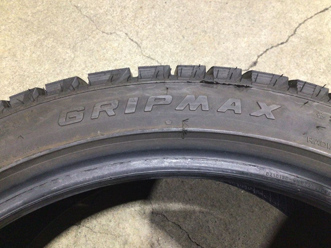 激安 225/40R18 グリップマックス スタッドレス 4本 送料込み