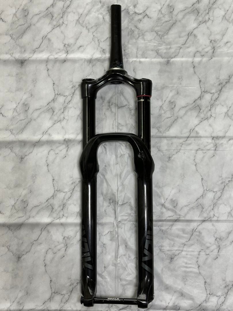 RockShox Lyrik Select+ 29インチ サスペンションフォーク