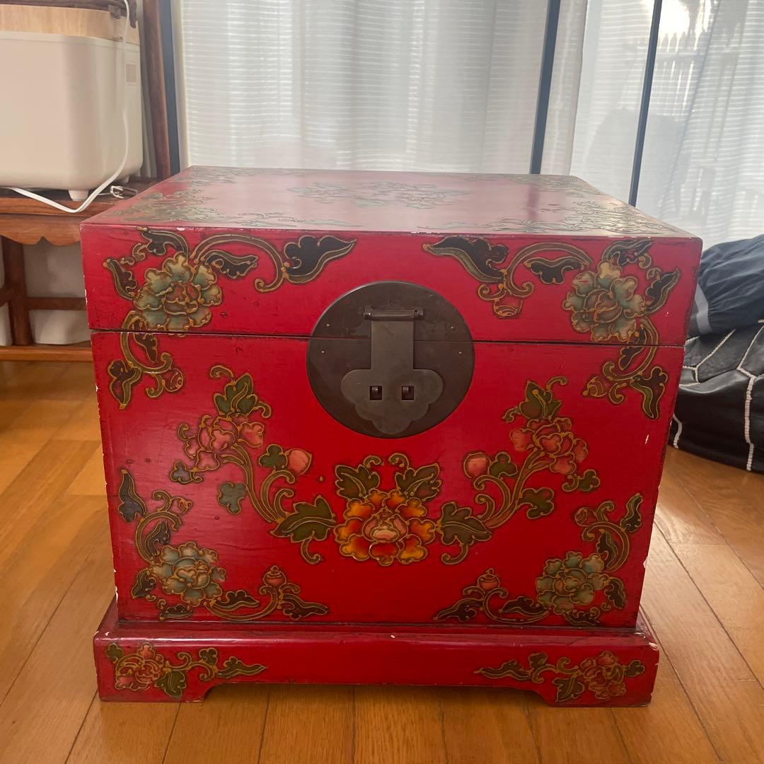 アンティーク　長持　中国家具　赤の木製箱