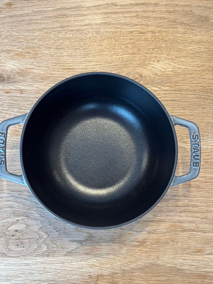 STAUB Wa-NABE・フレンチオーブン 18 cm, 鋳鉄　グレー