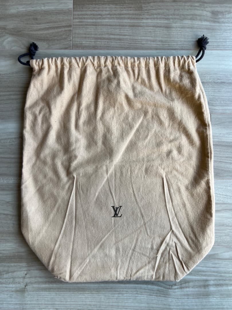 LOUIS VUITTON ルイヴィトン　シガーケース　小物入れ　インテリア