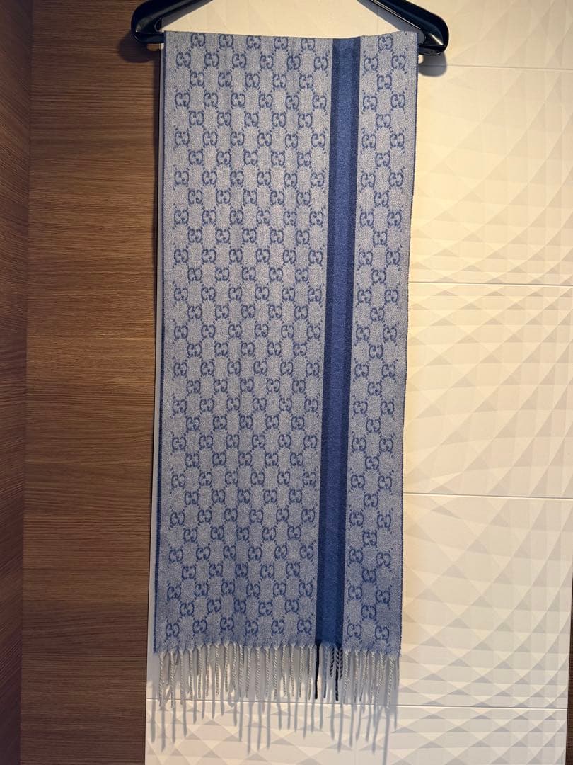 gucci カシミヤマフラー　メンズ　ユニセックス