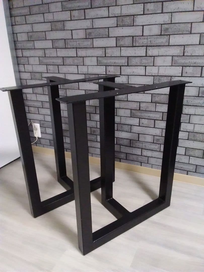 ダイニングテーブルアイアンレッグ、アイアンレッグのみ！