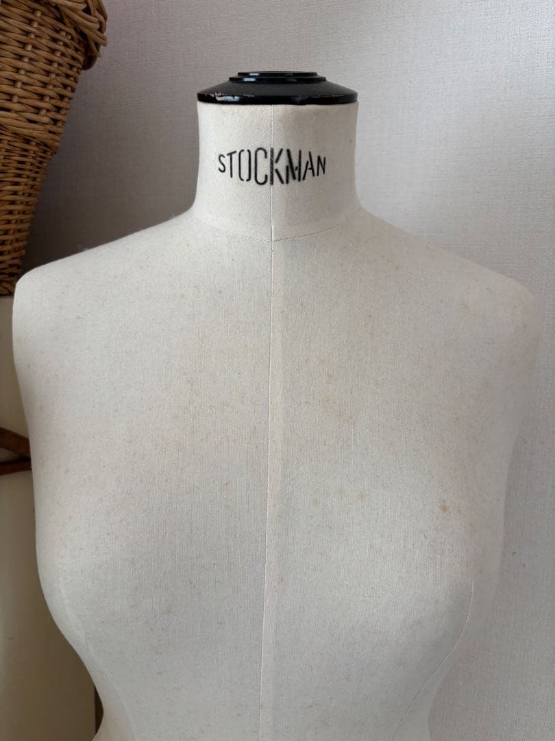 本日限定価格！レディーストルソー　ストックマン　38 インテリアに