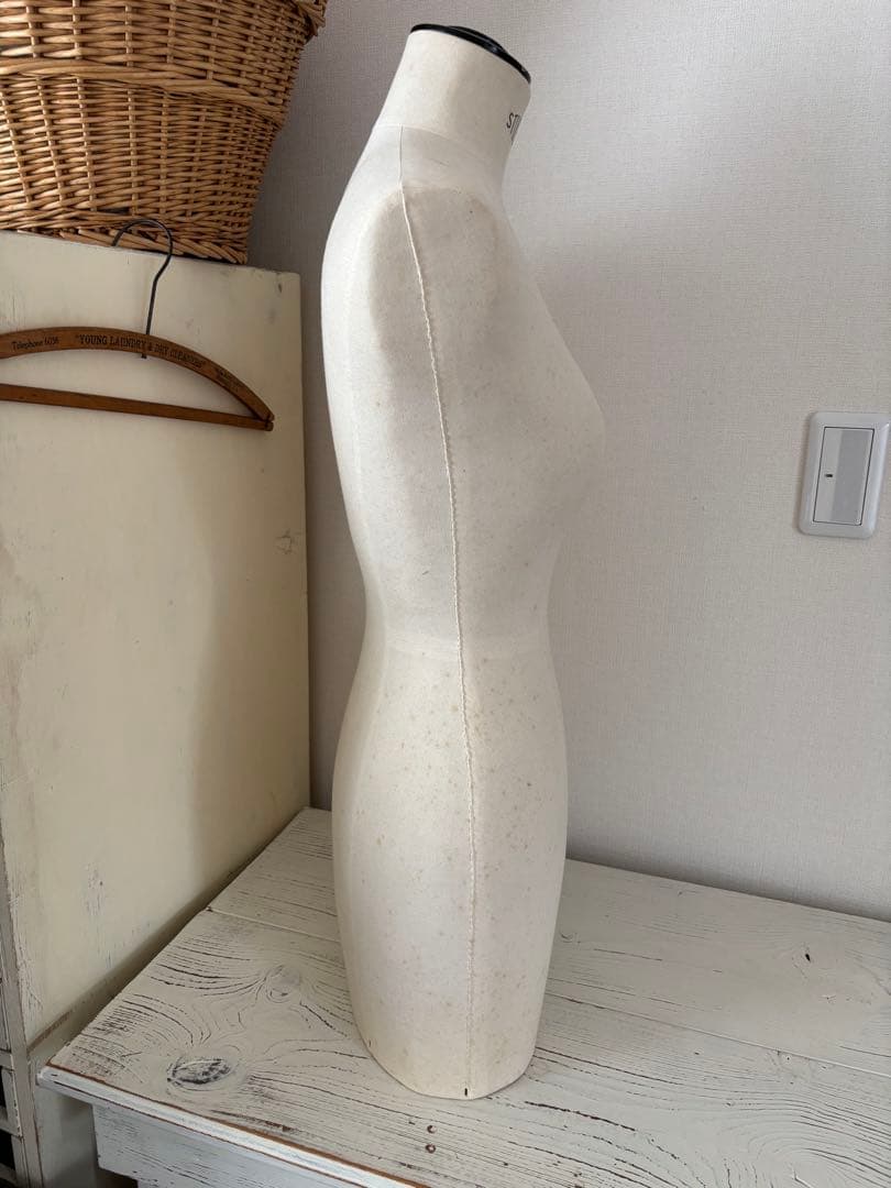 本日限定価格！レディーストルソー　ストックマン　38 インテリアに