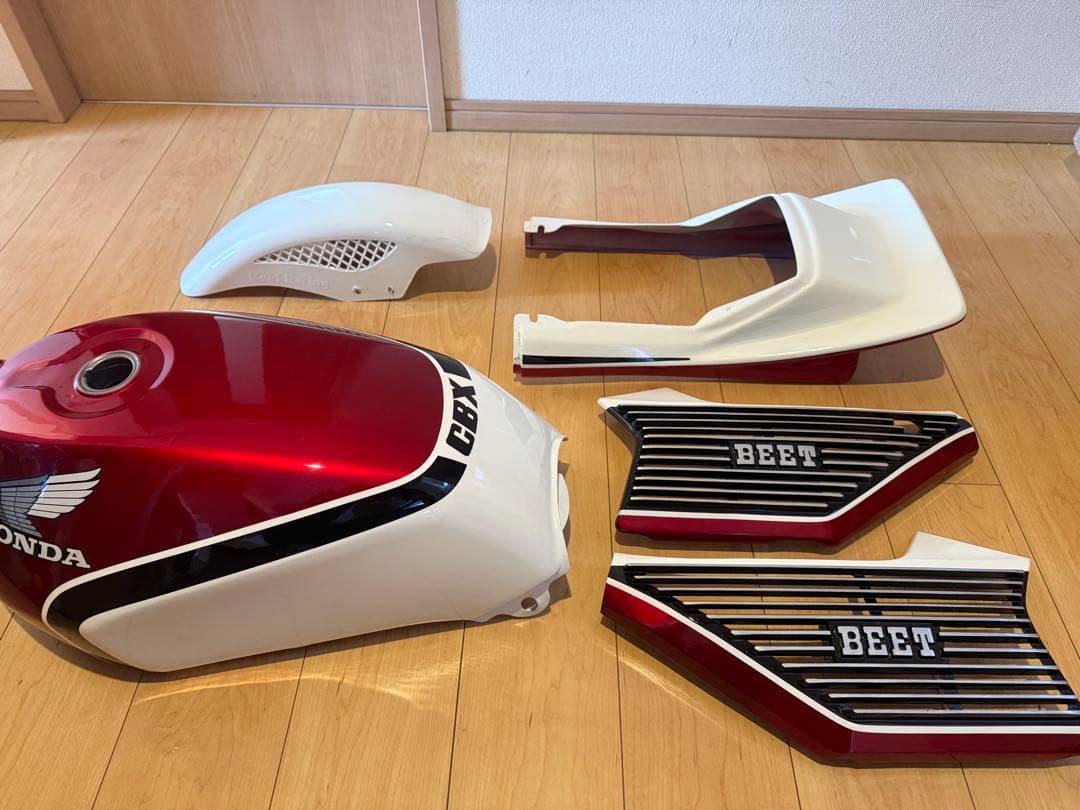 HONDA CBX外装一式　赤白　1型カラー　400F 550F