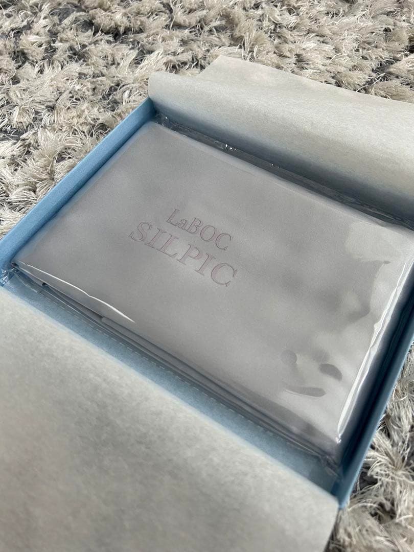 ⭐︎LaBOC SILPIC 最高級シルクの枕カバー新品☆