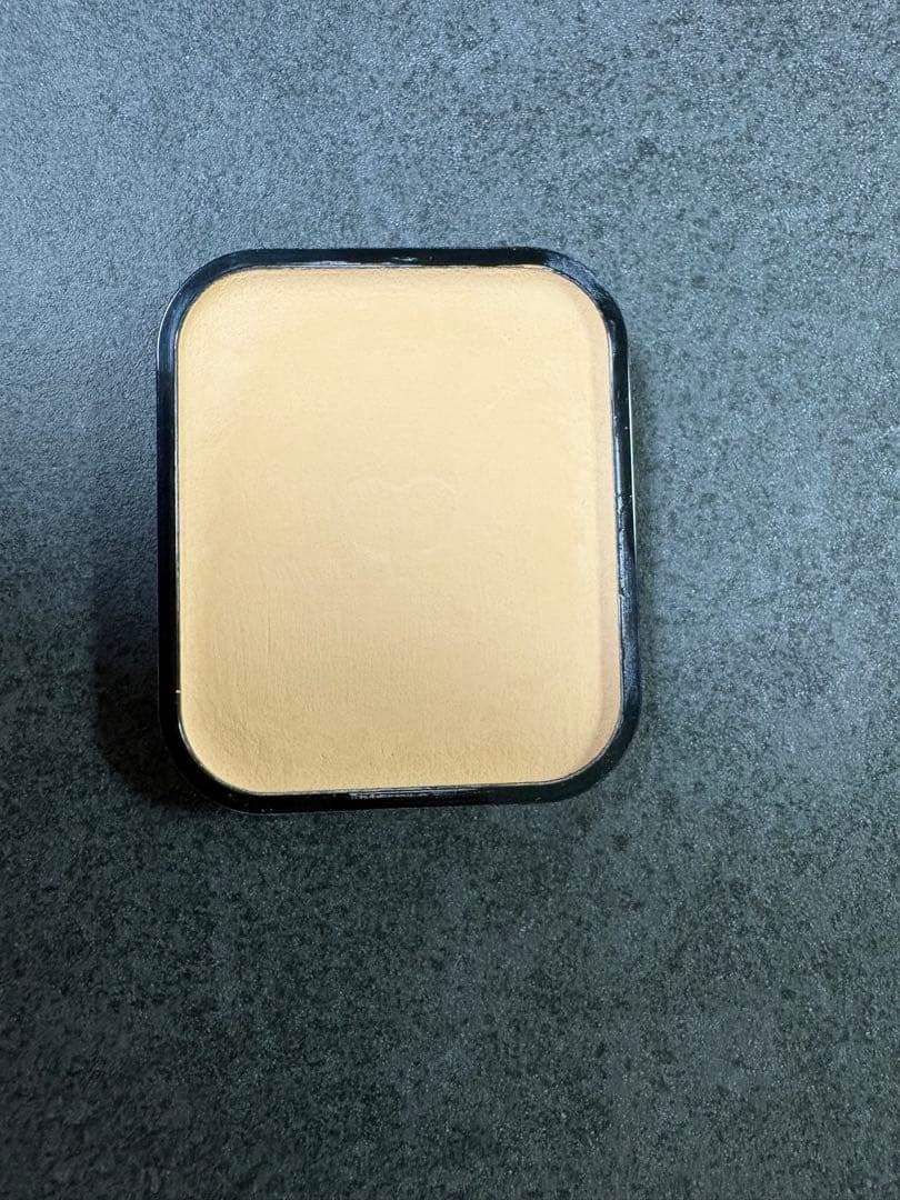 クレドポータンプードルエクラⅡ ファンデーションオークル00専用ケースパンソー付