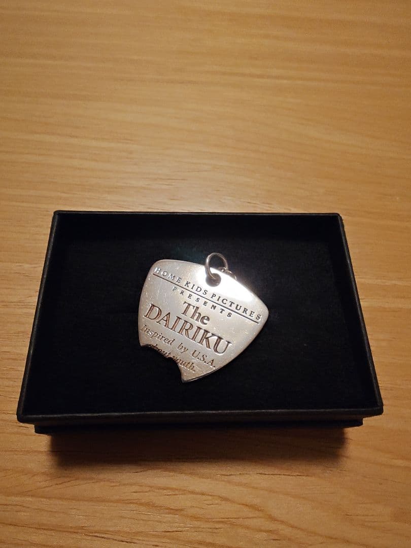 DAIRKU ギターピックネックレス