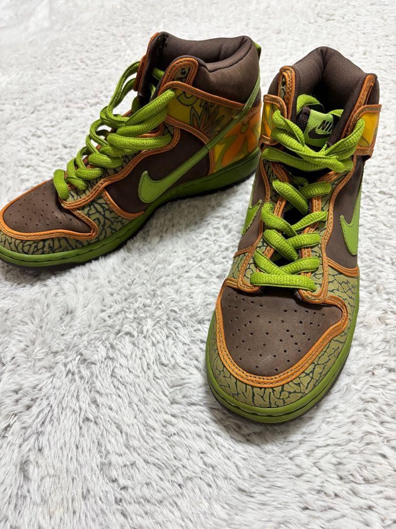 ナイキ　スニーカー