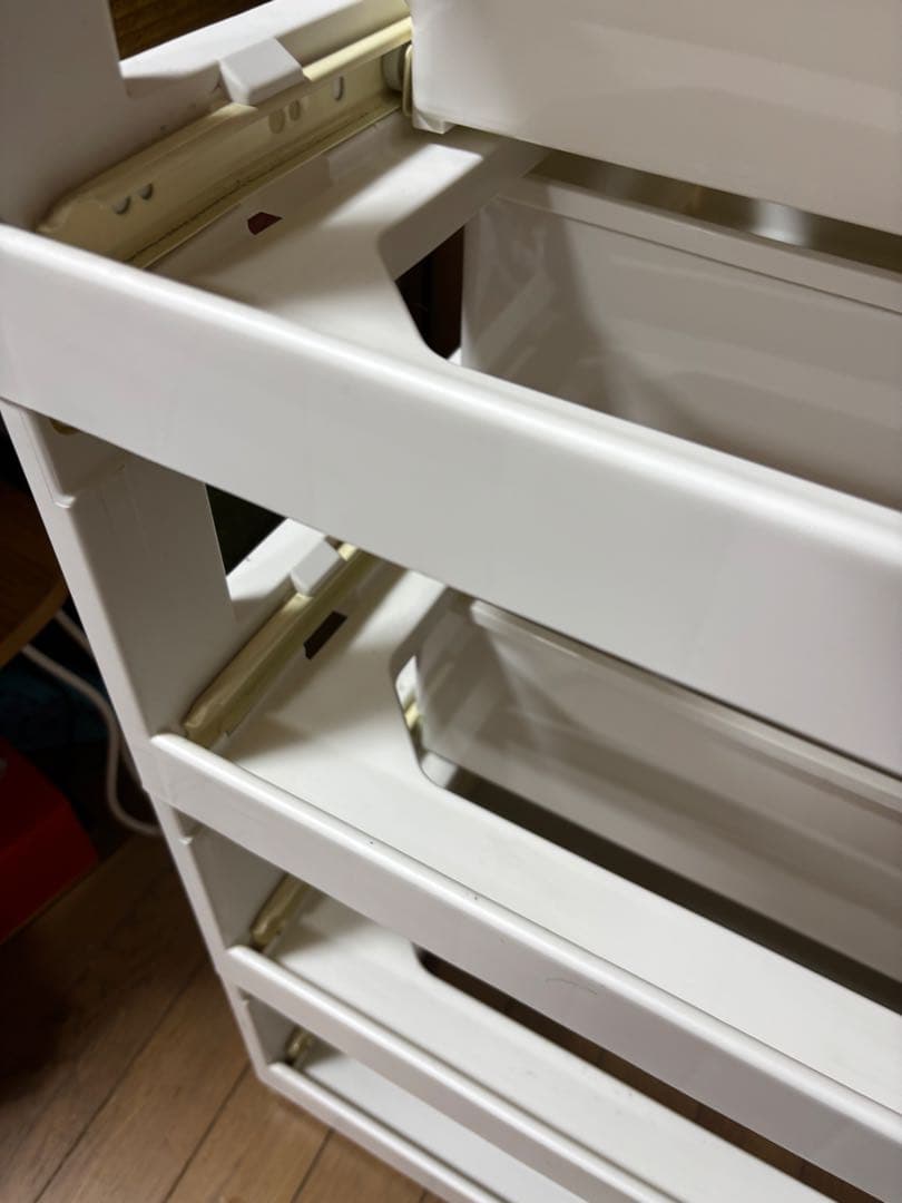 アイリスオーヤマ　カーズデザイン　天板あり　4段　チェス　タンス