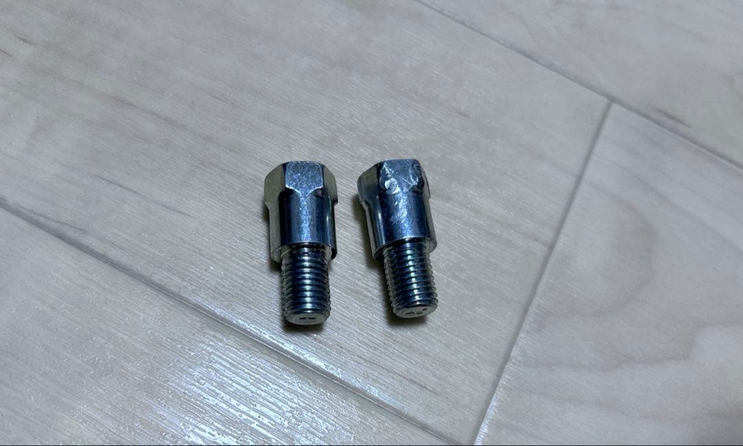 MT-09 2024現行モデル 純正ミラー 左右セット