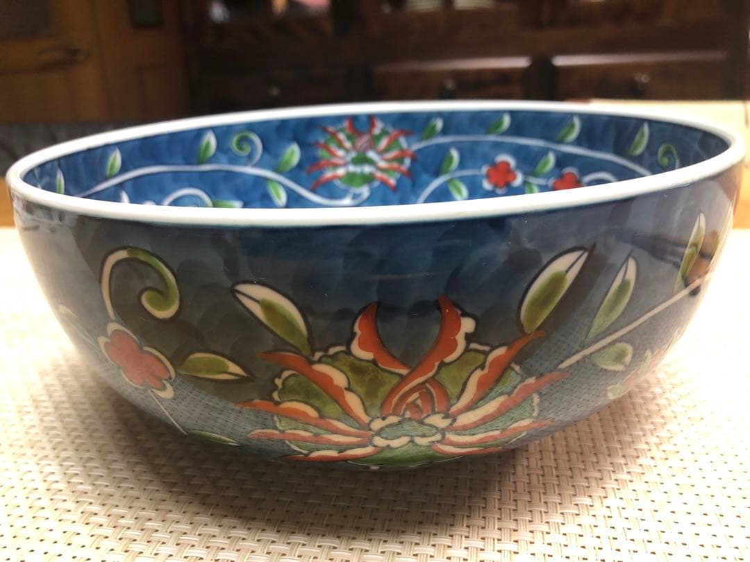 源右衛門　染錦唐草　大鉢