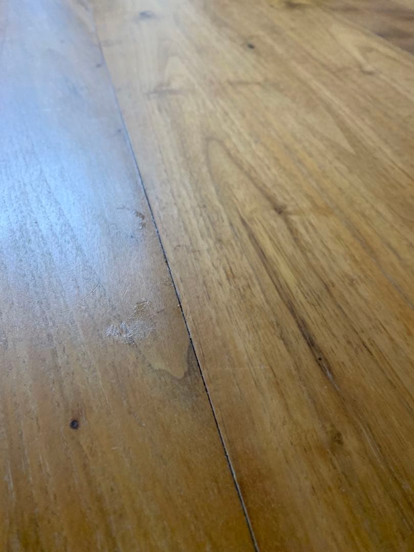 引き取り限定　IKEA木製ダイニングテーブルと黒い椅子4脚セット