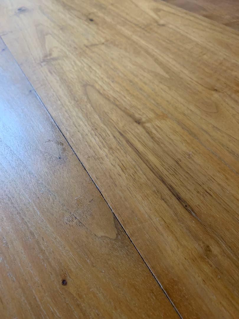 引き取り限定　IKEA木製ダイニングテーブルと黒い椅子4脚セット