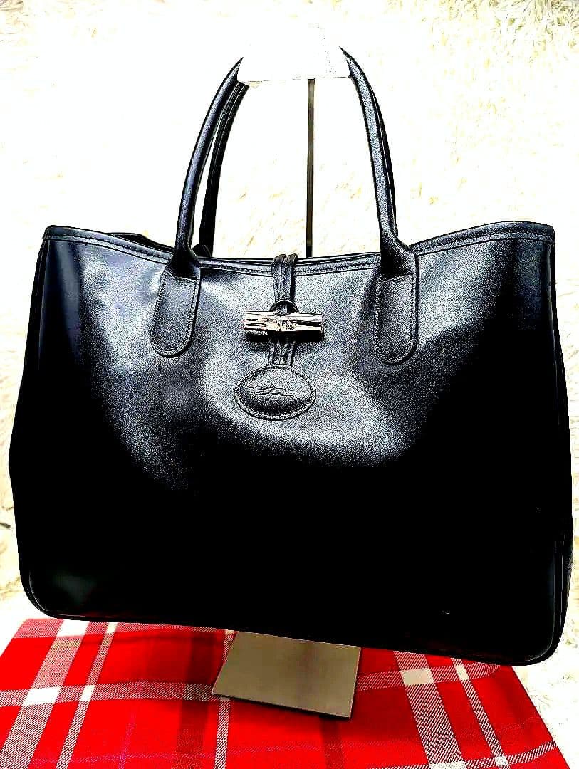 値下げ●LONGCHAMP ロンシャン ブラックトートバッグ メタルロック付き