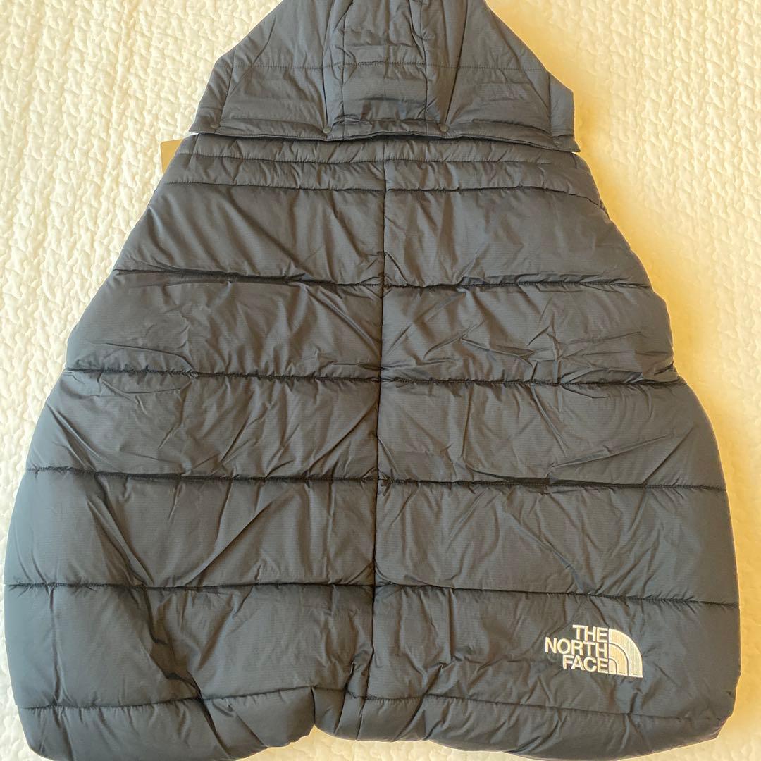 ノースフェイス　抱っこ紐カバー　新品未使用タグ付