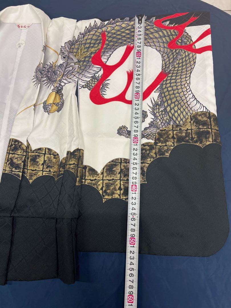 七五三5-7歳の男の子の羽織3点セットブランド:花わらべ．白と黒のグラデーション