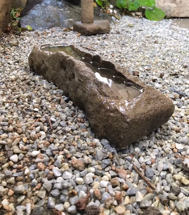 【石鉢・寄せ植え鉢・多肉植物鉢】造園水石飾り石ガーデニングバードバス箱庭