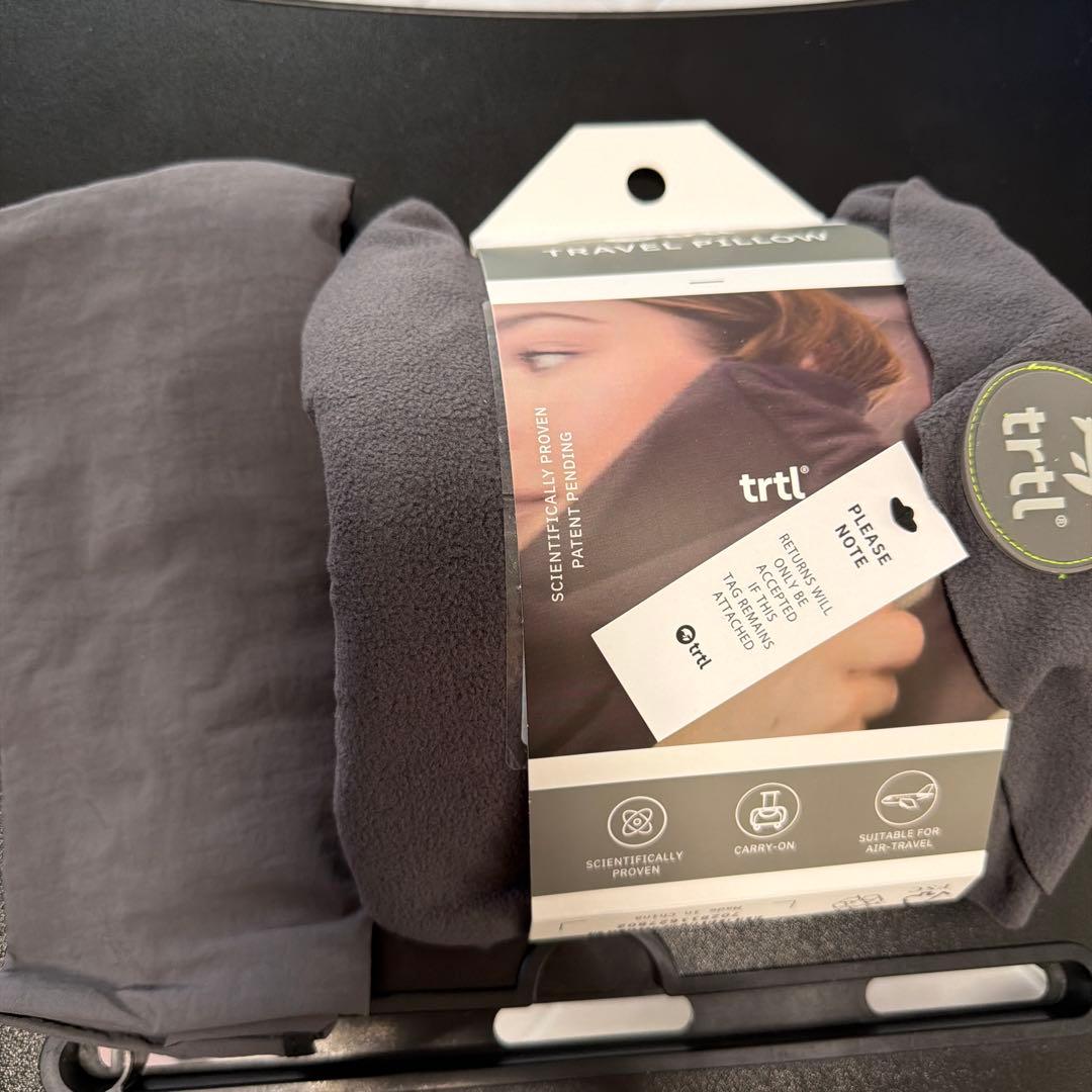 trtl トラベルネックピロー　グレー