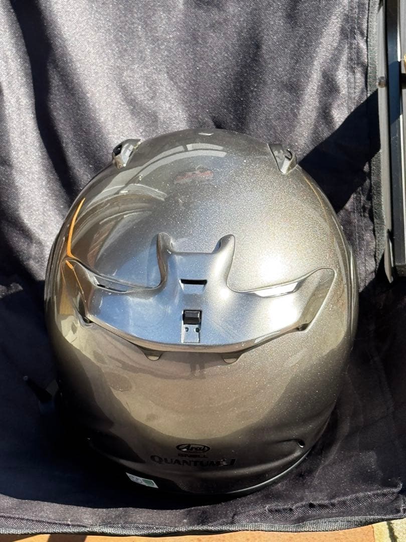 Arai Quantum Jフルフェイスヘルメット シルバー