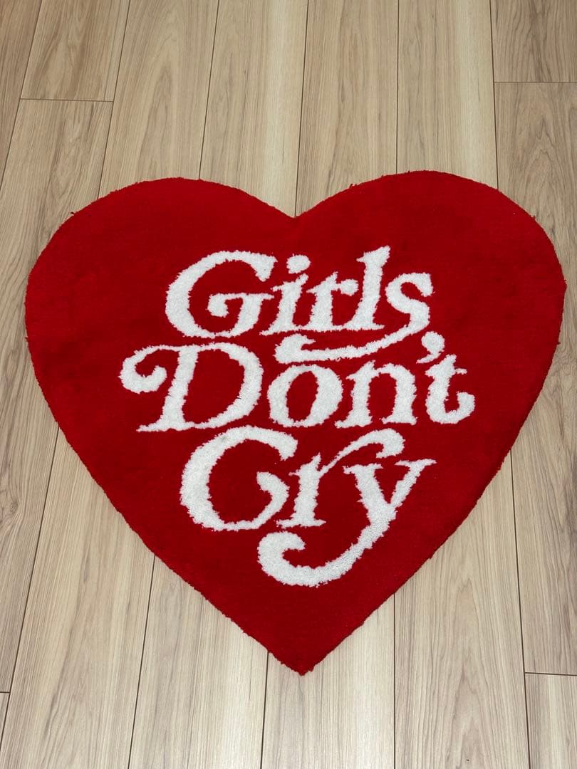 ★限定値下げ★ Girls Don't Cry ラグ