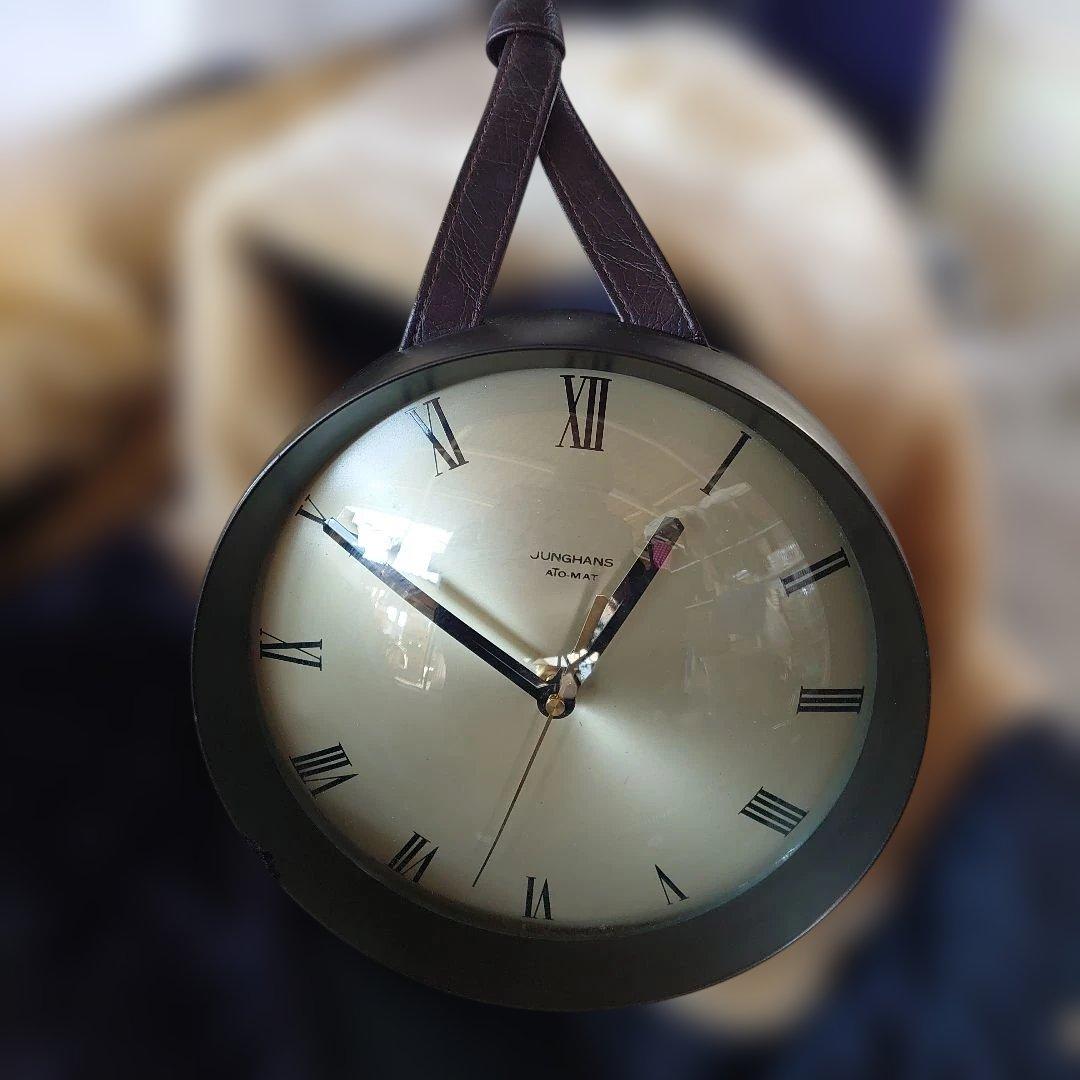 値下げ JUNGHANS 掛時計 シルバー ローマ数字