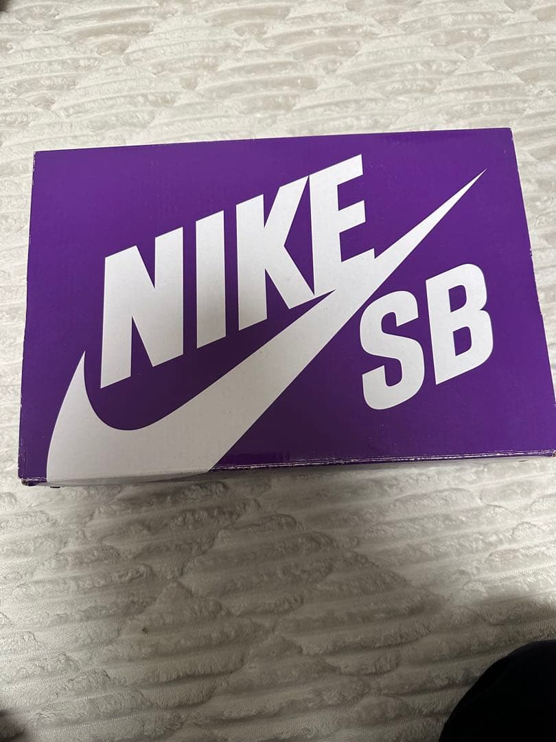 靴 Nike SB Dunk Low \"Elephant/Safari\"