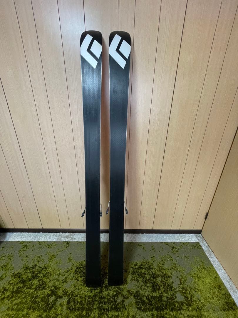  スキー板 オレンジ色 バインディング付き