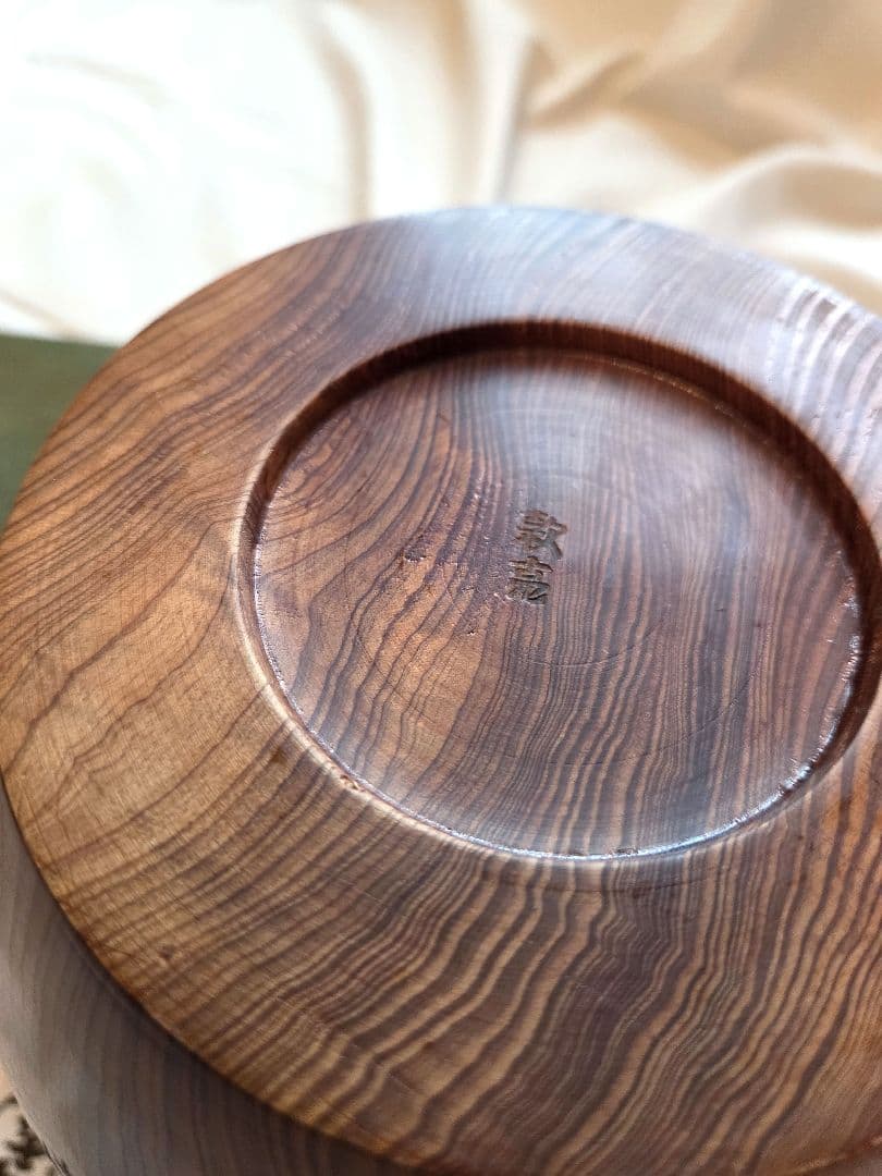 【新品】 屋久杉 花瓶 花生け 花器 壺 光沢仕上げ 世界遺産