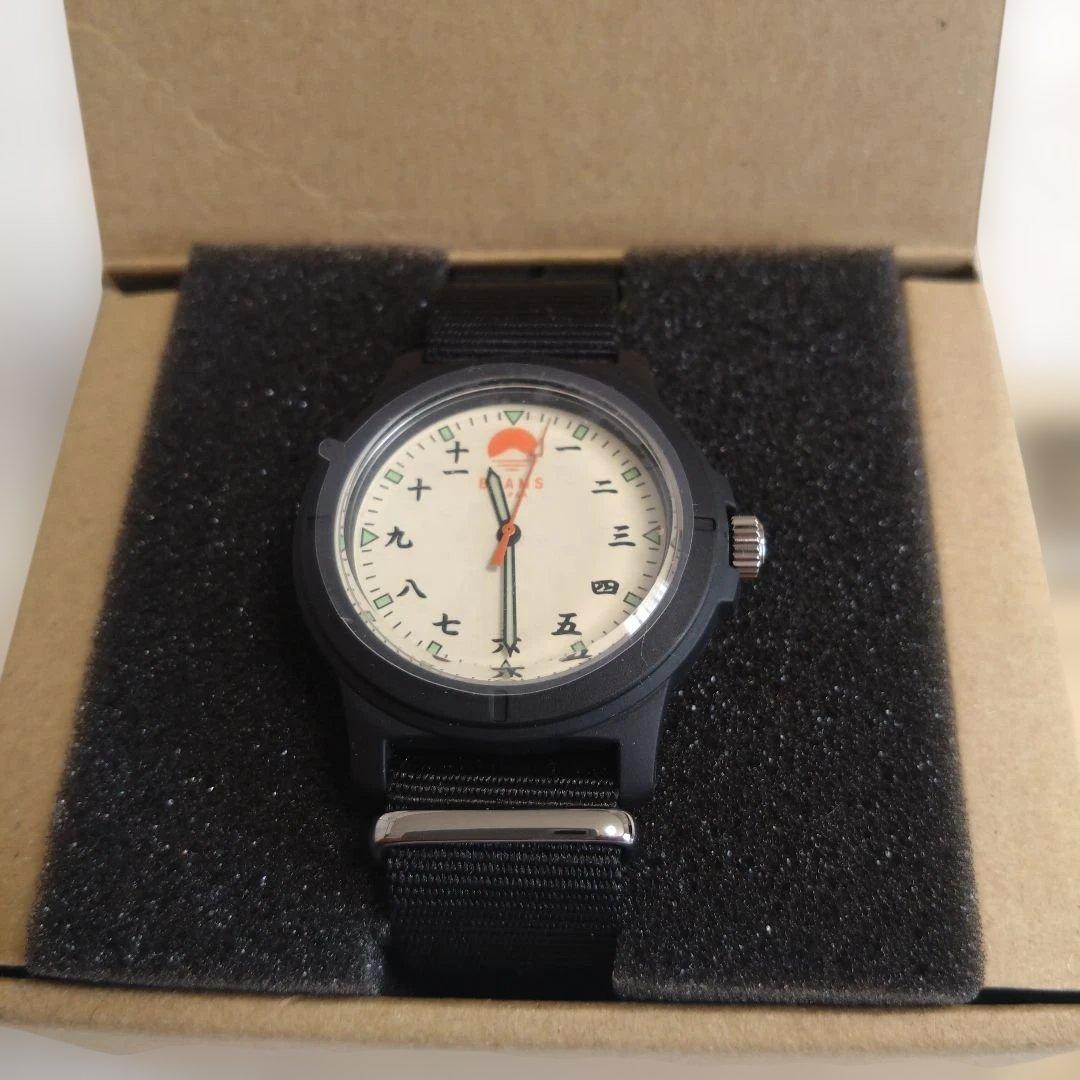 BEAMSアナログ時計 ブラック ナイロンバンド未使用