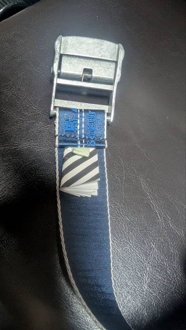 米津玄師　脊オパ　着用　パーツ　ベルト