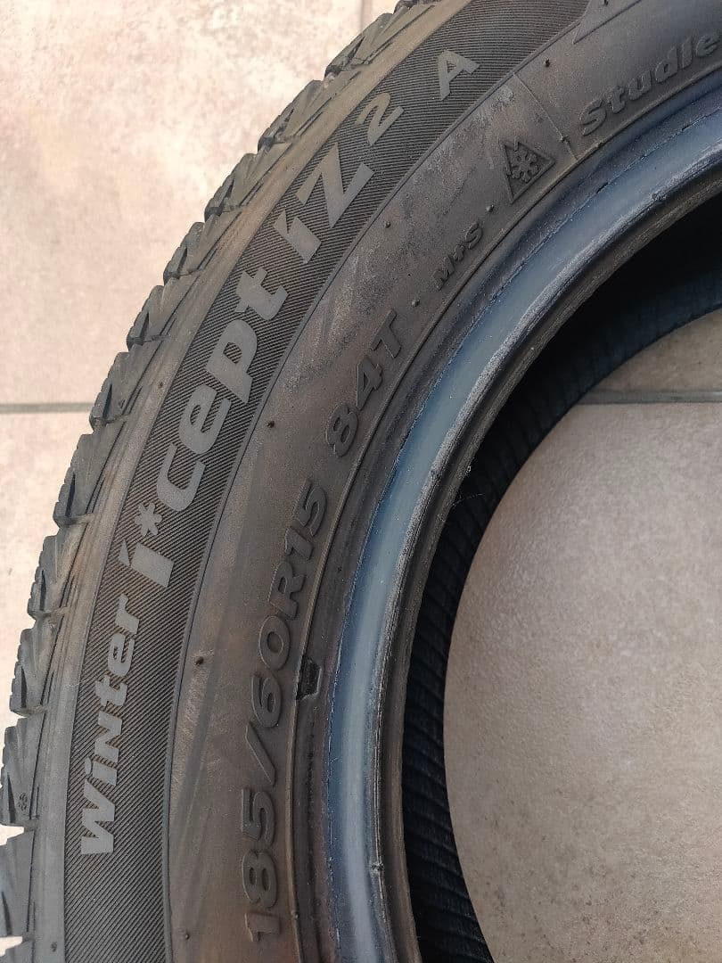 HANKOOK Winter i*cept iZ2 A 185/60R15 4本