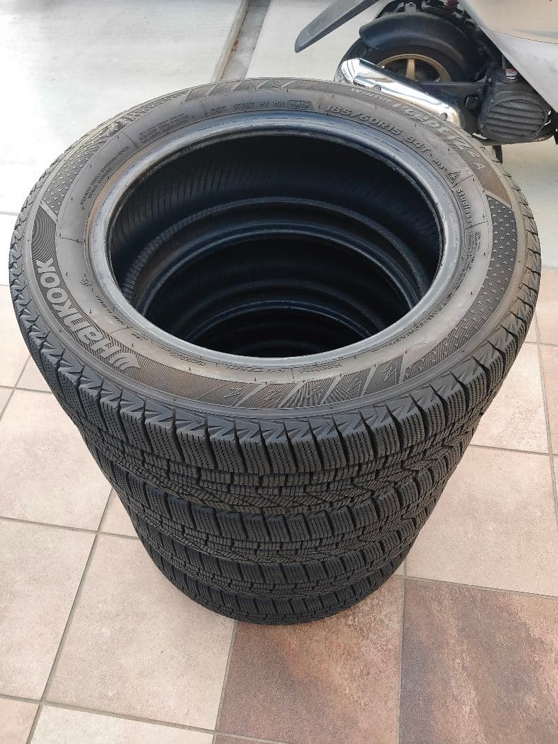 HANKOOK Winter i*cept iZ2 A 185/60R15 4本