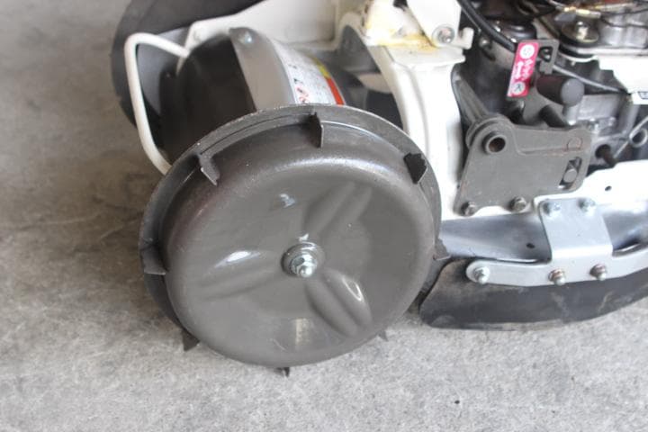 草刈機　オーレック　SP300A　斜刈～る　爪新品　４WD