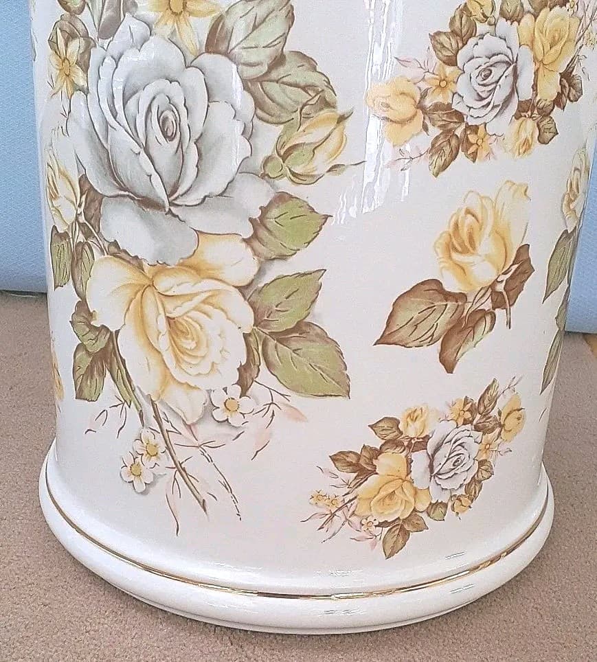 イタリア製　高級傘立て　陶器製　フラワー　ローズ　レインラック