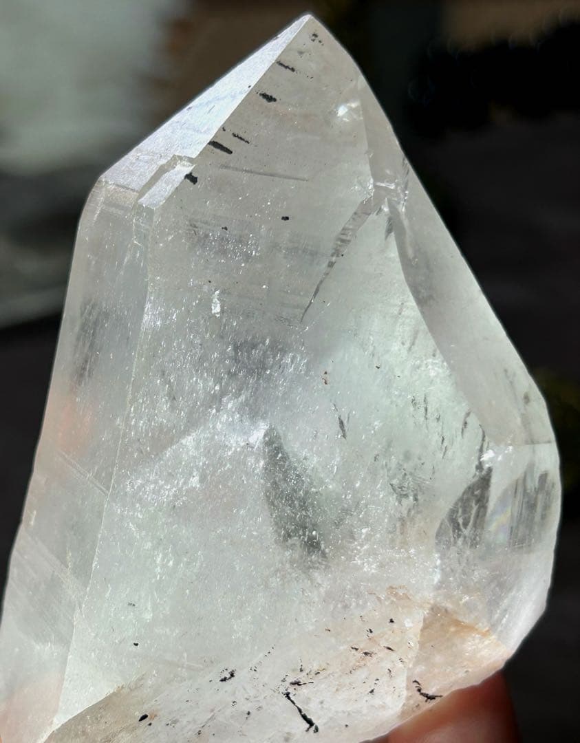 ☆最高級！マニカラン　クォーツインクォーツ　水晶　原石　帝王秘宝！ファントム