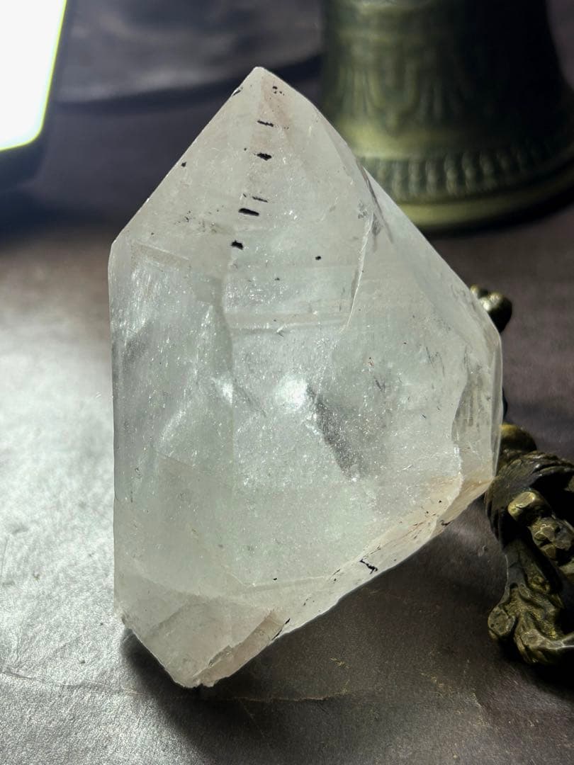 ☆最高級！マニカラン　クォーツインクォーツ　水晶　原石　帝王秘宝！ファントム