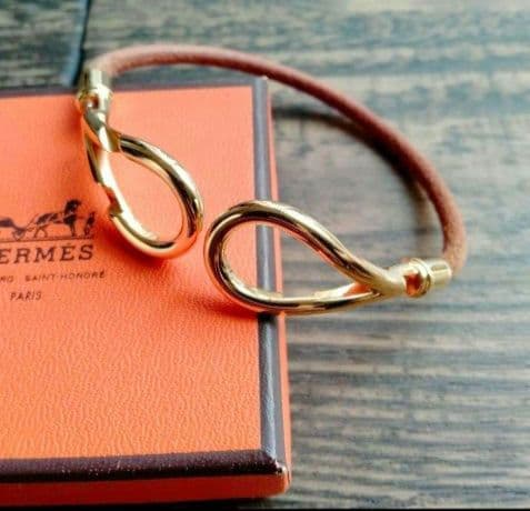 ★HERMES エルメス アタメ レザーブレスレット ゴールド
